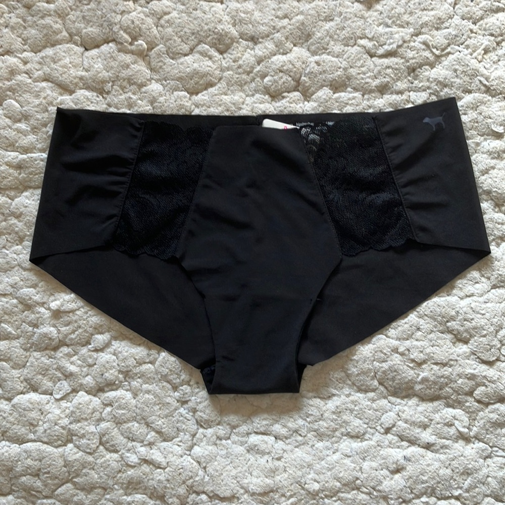 Victoria’s Secret PINK black lace hipster panty NWT